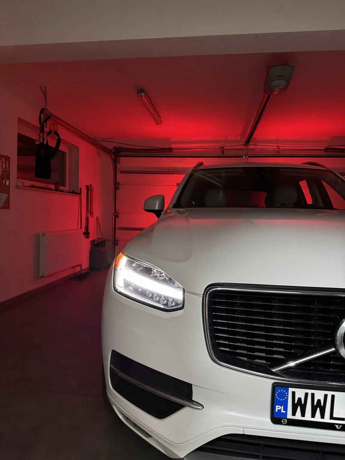 Volvo XC90 — Samochód